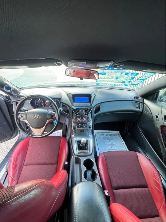 2013 Hyundai Genesis Coupe - Image 13 of 13
