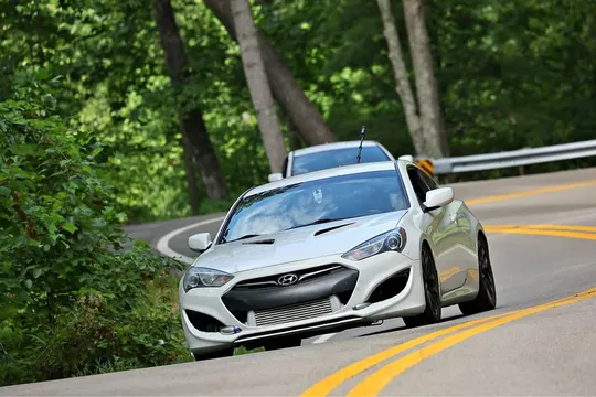 2013 Hyundai Genesis Coupe 2.0T R-Spec