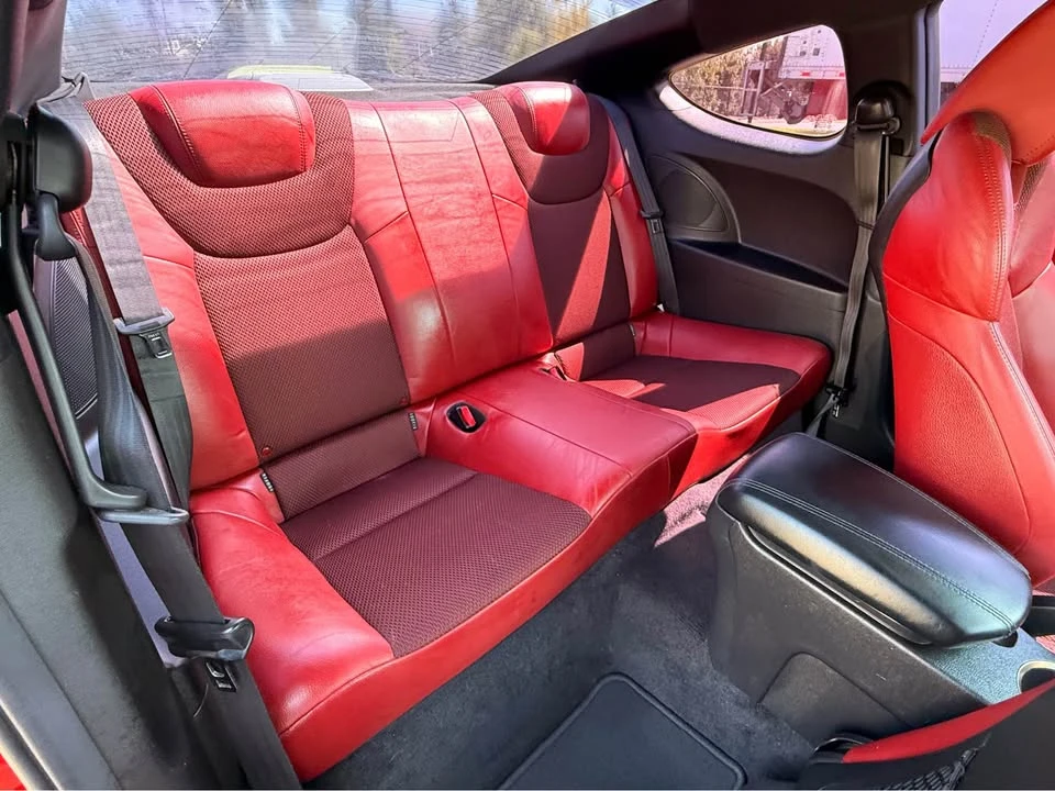 2013 Hyundai Genesis Coupe - Image 12 of 19