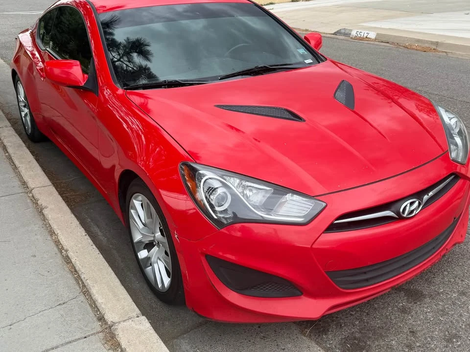 2013 Hyundai Genesis Coupe - Image 3 of 11