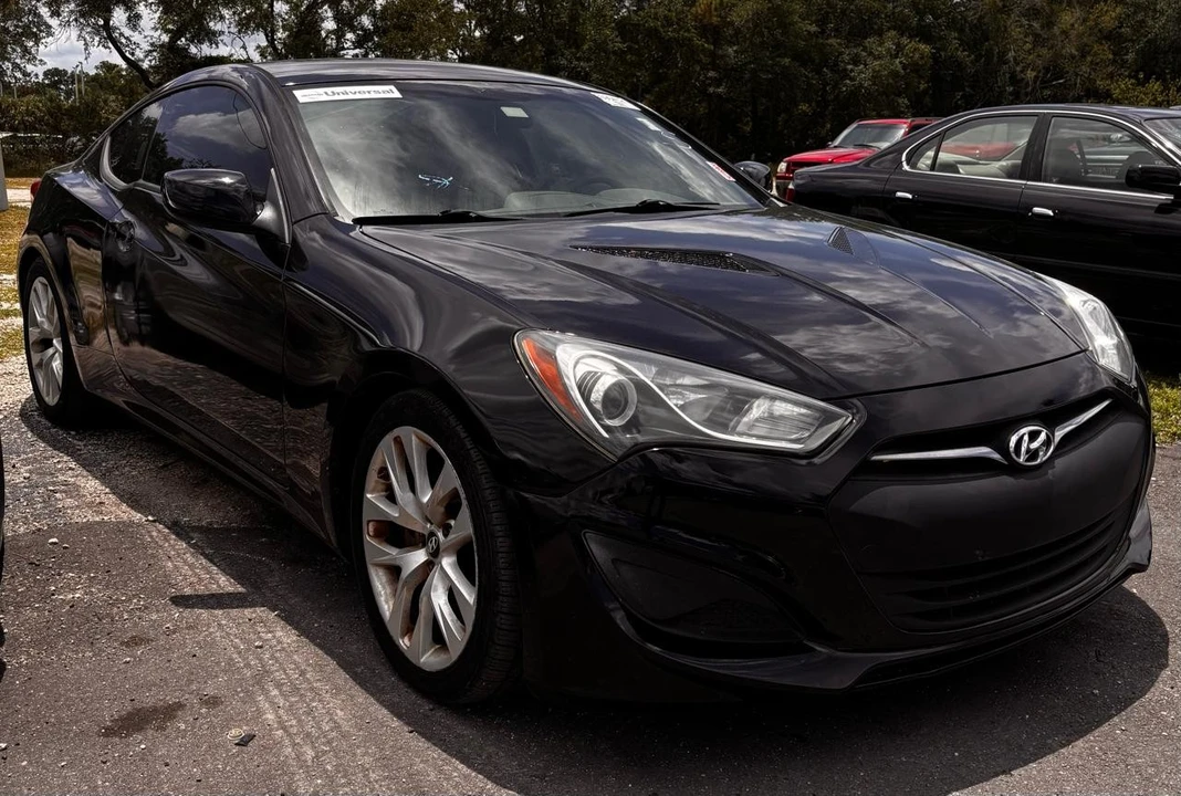 2013 Hyundai Genesis Coupe - Image 6 of 7