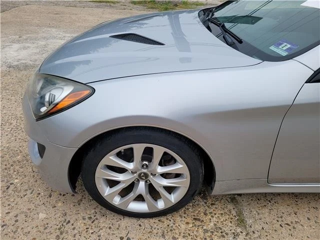 2013 Hyundai Genesis Coupe - Image 10 of 21