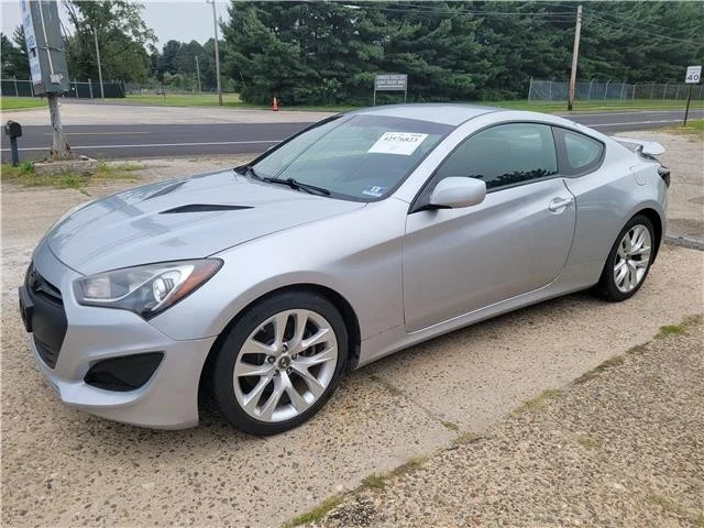 2013 Hyundai Genesis Coupe - Image 2 of 21