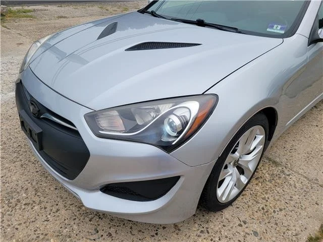 2013 Hyundai Genesis Coupe - Image 9 of 21