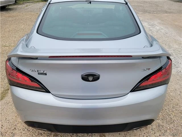 2013 Hyundai Genesis Coupe - Image 16 of 21