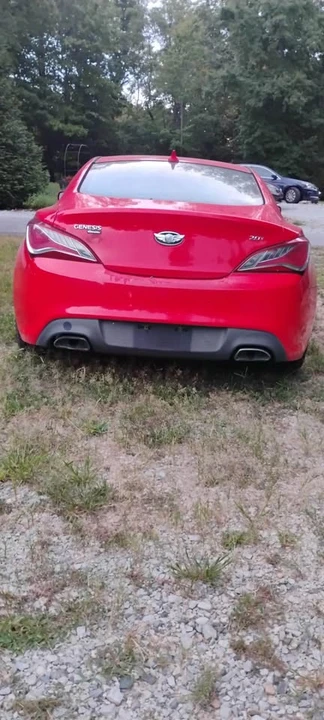 2013 Hyundai Genesis Coupe - Image 2 of 5