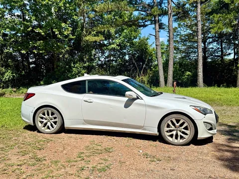 2013 Hyundai Genesis Coupe 3.8 R-Spec