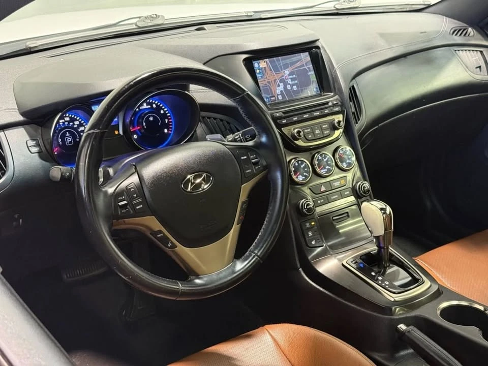 2013 Hyundai Genesis Coupe - Image 13 of 20