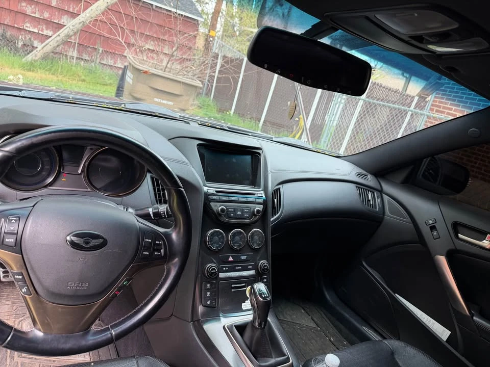 2013 Hyundai Genesis Coupe - Image 10 of 14