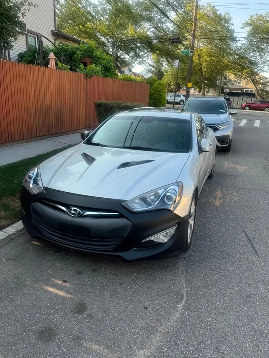 2013 Hyundai Genesis Coupe - Image 3 of 3
