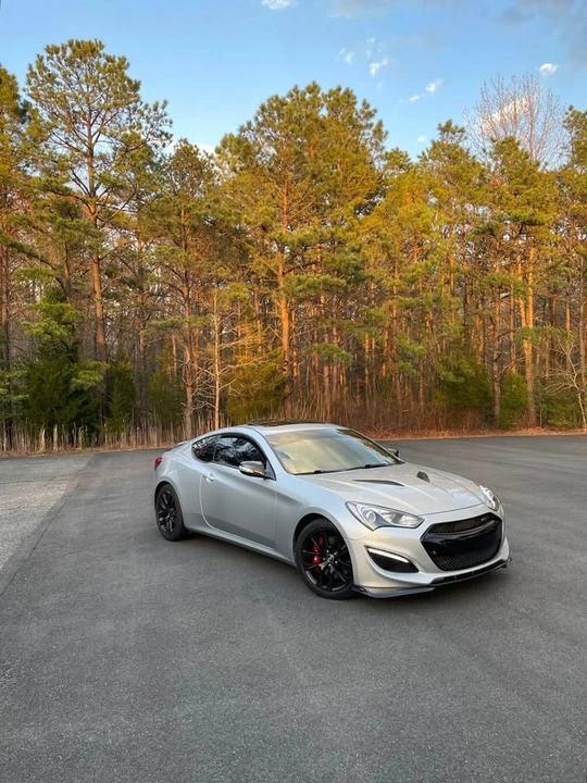 2013 Hyundai Genesis Coupe - Image 3 of 5