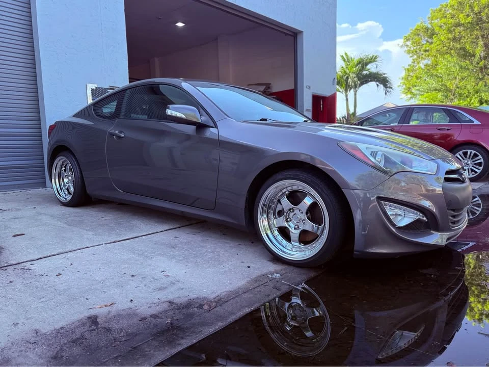 2013 Hyundai Genesis Coupe - Image 5 of 7