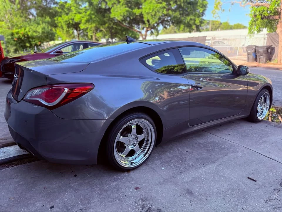 2013 Hyundai Genesis Coupe - Image 4 of 7