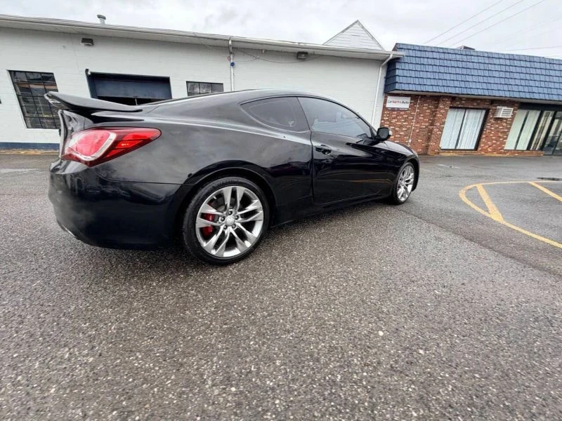2013 Hyundai Genesis Coupe - Image 9 of 12