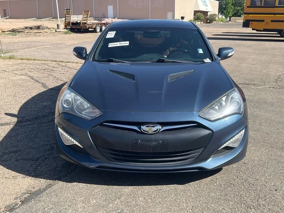 2013 Hyundai Genesis Coupe - Image 11 of 13