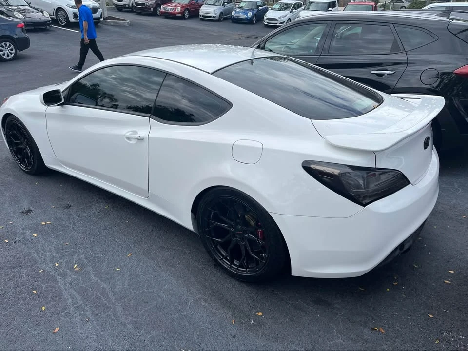 2013 Hyundai Genesis Coupe - Image 3 of 4