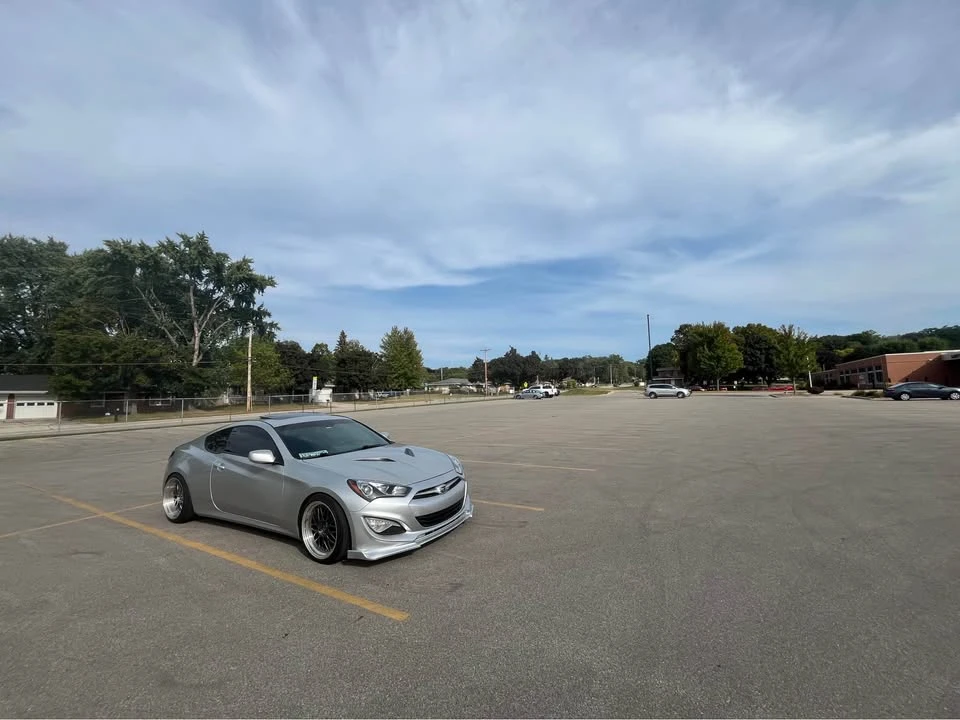 2013 Hyundai Genesis Coupe - Image 2 of 5