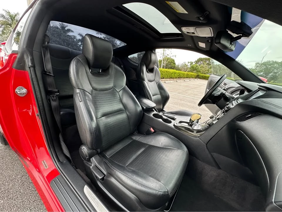 2013 Hyundai Genesis Coupe - Image 10 of 14