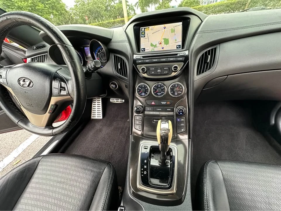 2013 Hyundai Genesis Coupe - Image 14 of 14