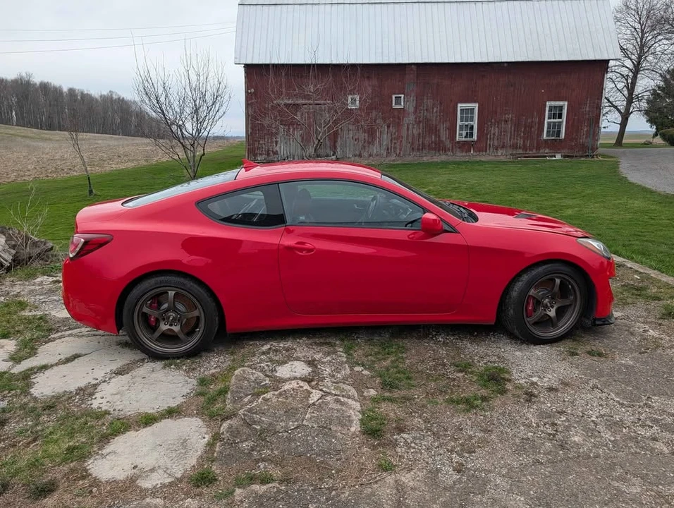 2013 Hyundai Genesis Coupe - Image 3 of 12