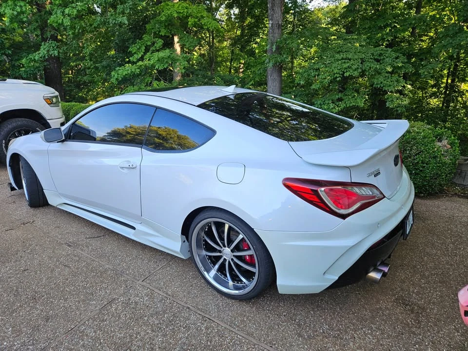 2013 Hyundai Genesis Coupe - Image 4 of 20