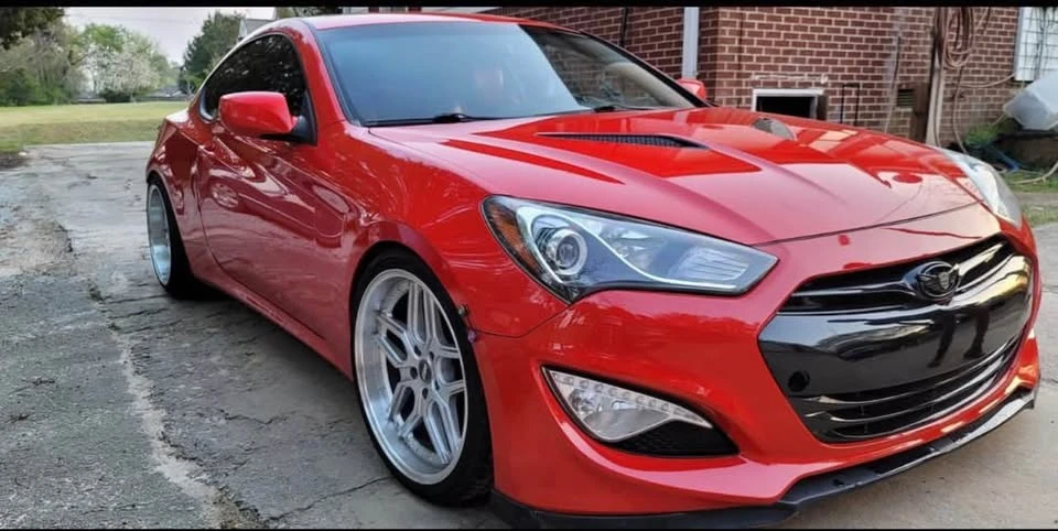 2013 Hyundai Genesis Coupe - Image 2 of 9