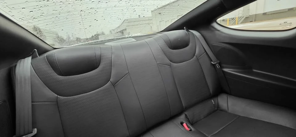 2013 Hyundai Genesis Coupe - Image 17 of 20