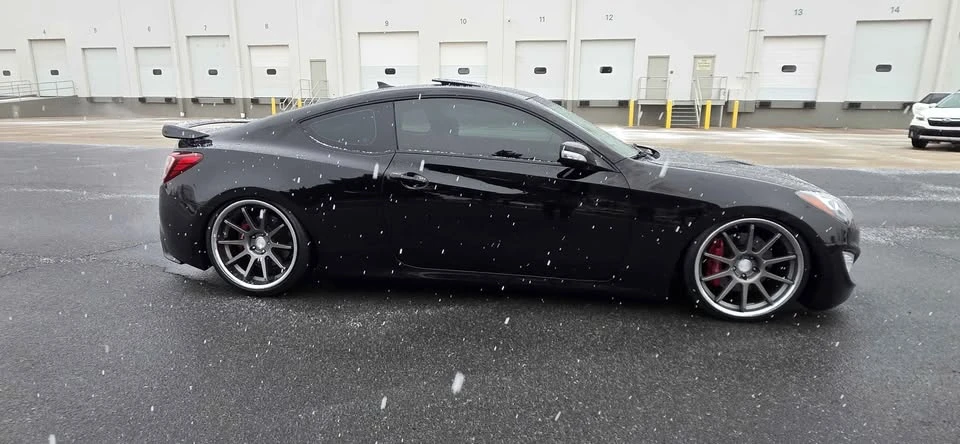 2013 Hyundai Genesis Coupe - Image 2 of 20