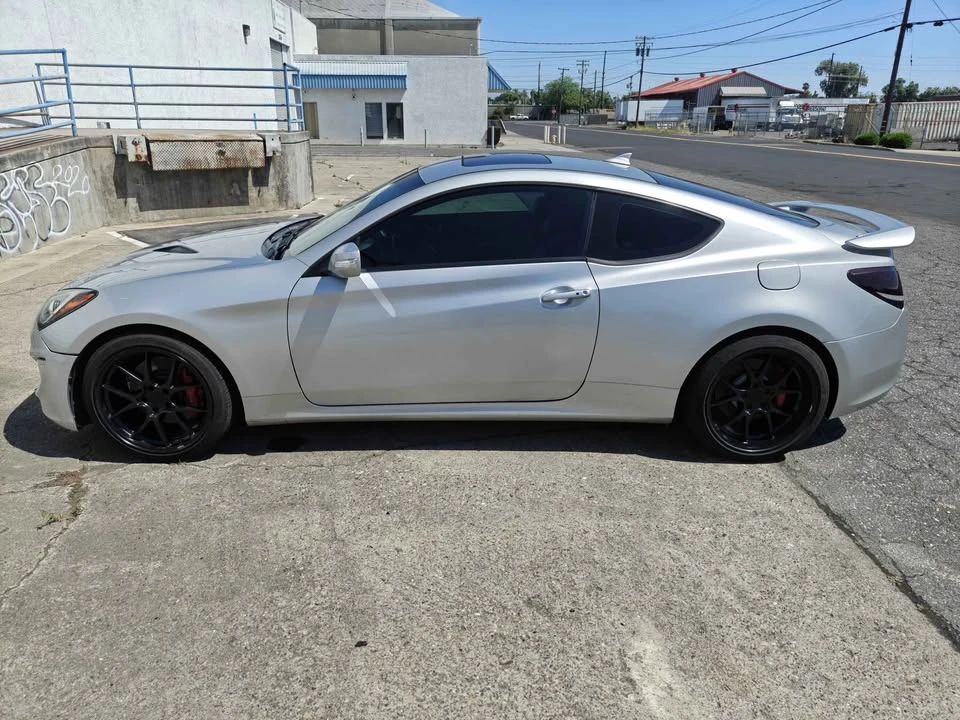 2013 Hyundai Genesis Coupe - Image 3 of 14