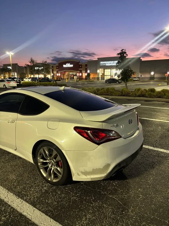 2013 Hyundai Genesis Coupe - Image 3 of 7
