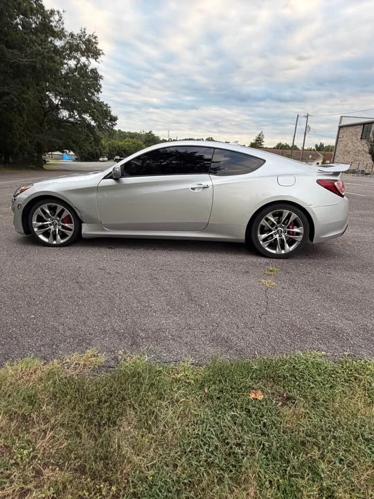 2013 Hyundai Genesis Coupe - Image 7 of 17