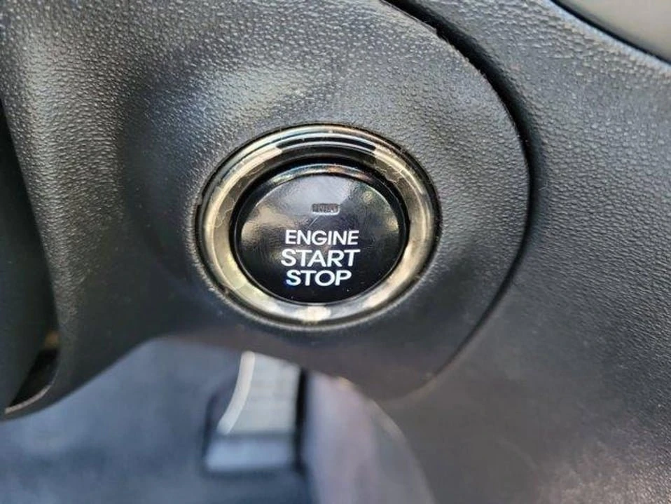 2013 Hyundai Genesis Coupe - Image 19 of 20