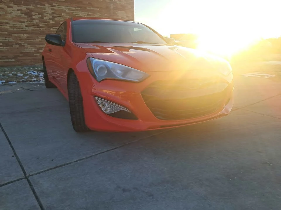 2013 Hyundai Genesis Coupe - Image 2 of 11