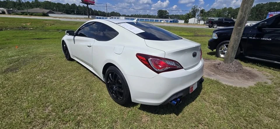 2013 Hyundai Genesis Coupe - Image 5 of 15
