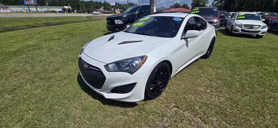 2013 Hyundai Genesis Coupe - Image 3 of 15