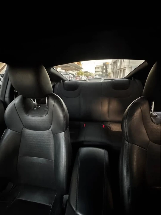 2013 Hyundai Genesis Coupe - Image 10 of 14