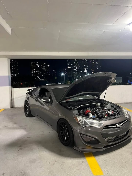 2013 Hyundai Genesis Coupe - Image 6 of 14