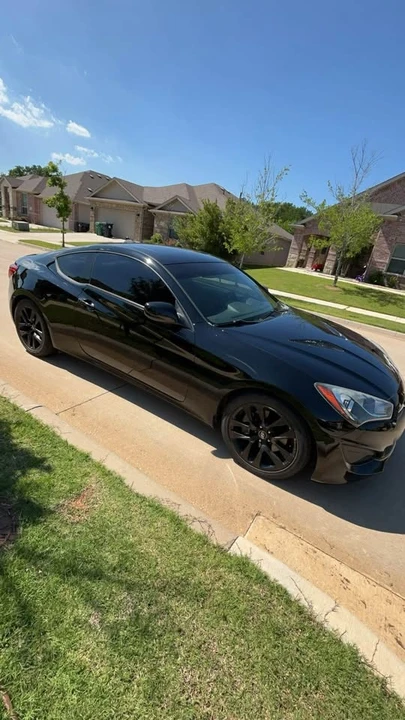 2013 Hyundai Genesis Coupe - Image 5 of 6