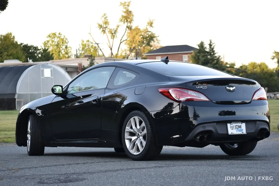 2013 Hyundai Genesis Coupe - Image 5 of 13