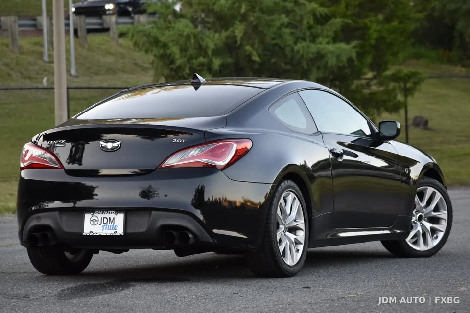 2013 Hyundai Genesis Coupe - Image 4 of 13