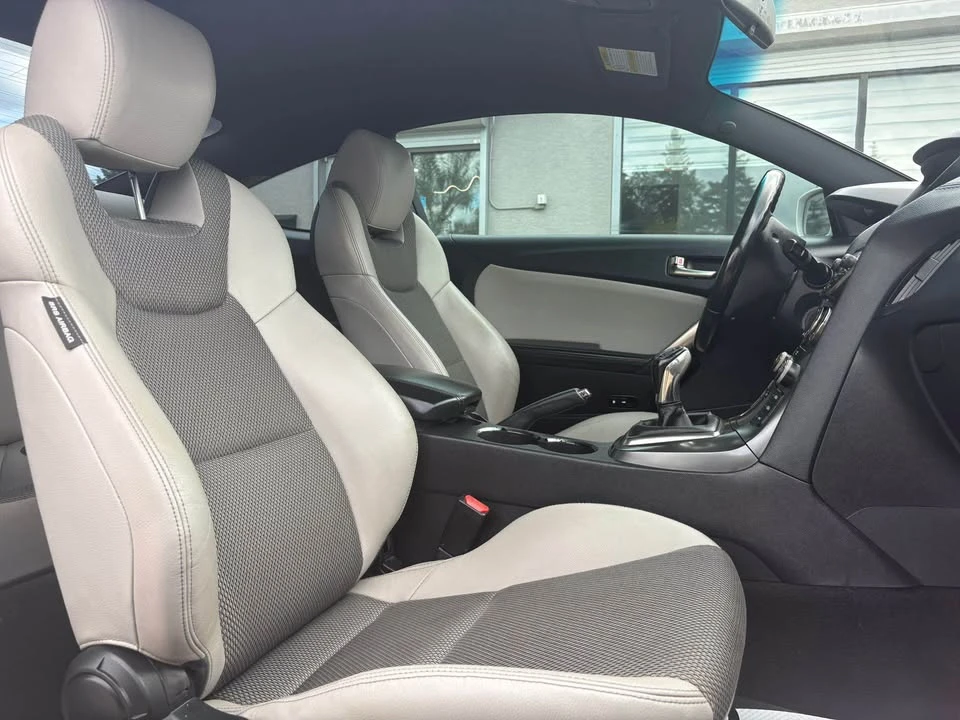 2013 Hyundai Genesis Coupe - Image 13 of 20