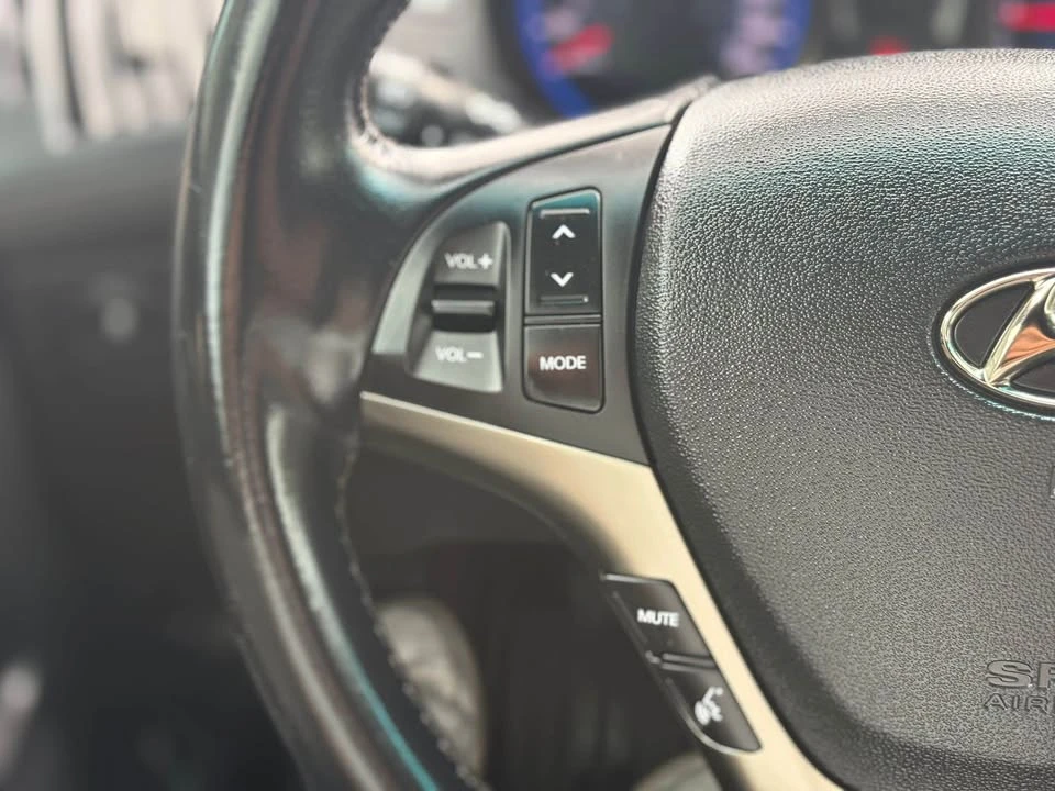 2013 Hyundai Genesis Coupe - Image 18 of 20