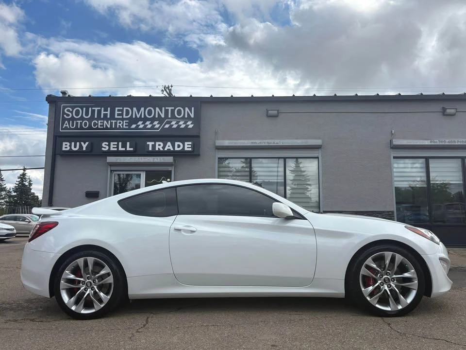 2013 Hyundai Genesis Coupe - Image 2 of 20