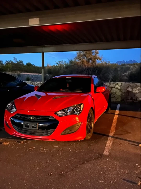 2013 Hyundai Genesis Coupe - Image 5 of 8
