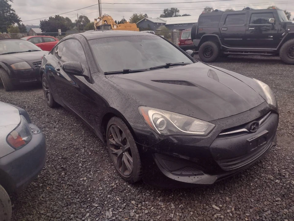 2013 Hyundai Genesis Coupe - Image 12 of 12