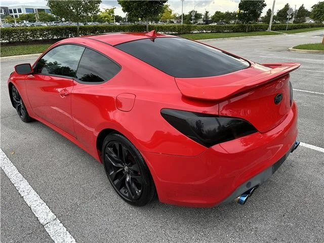 2013 Hyundai Genesis - Image 6 of 21