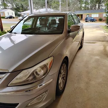 2013 Hyundai Genesis