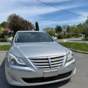2013 Hyundai Genesis