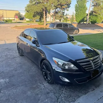 2013 Hyundai Genesis