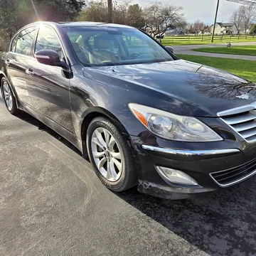 2013 Hyundai Genesis